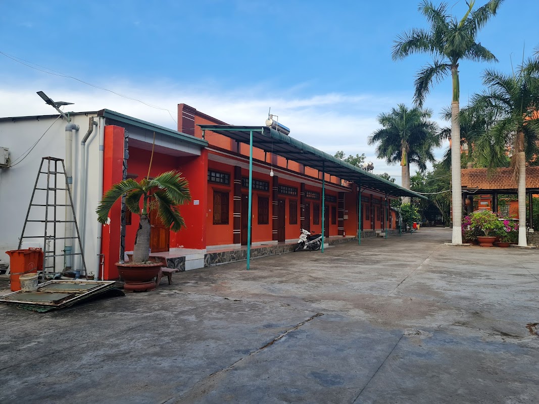 Khách Sạn Hà Thi